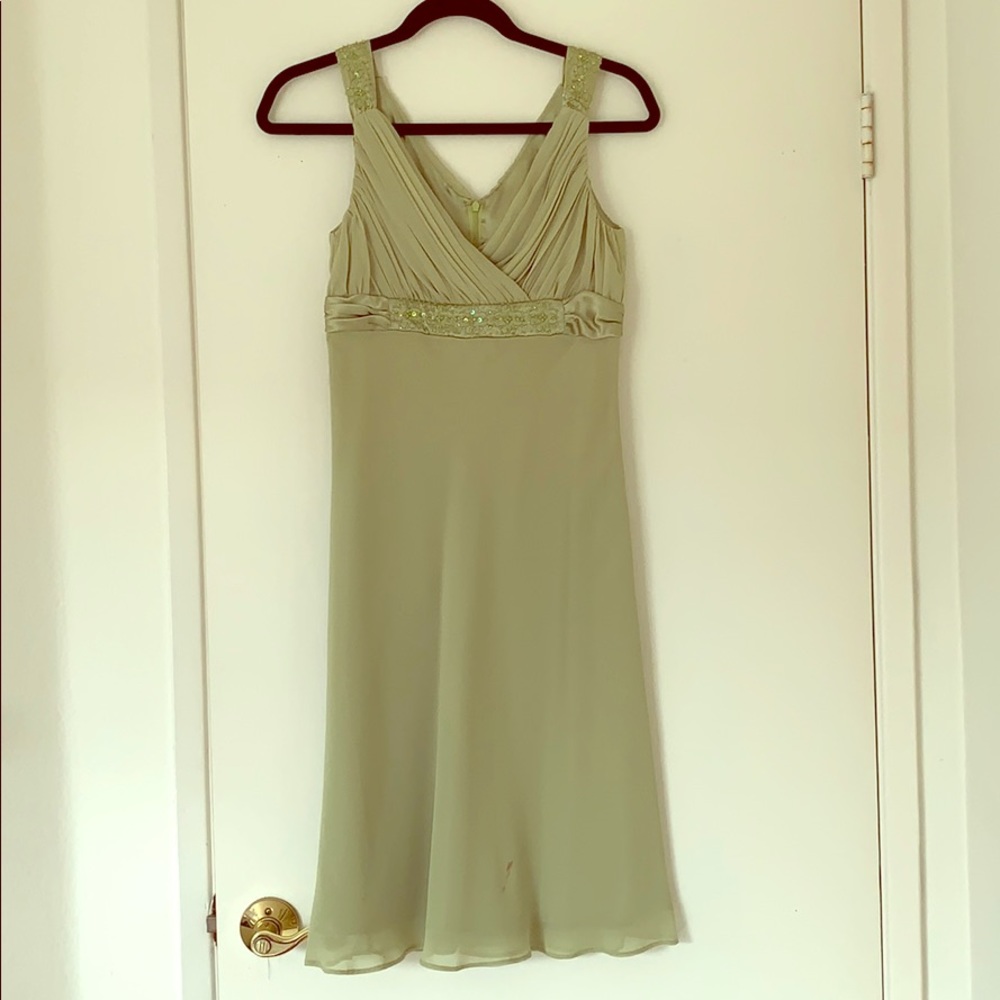 Chiffon dress with embroidery detail